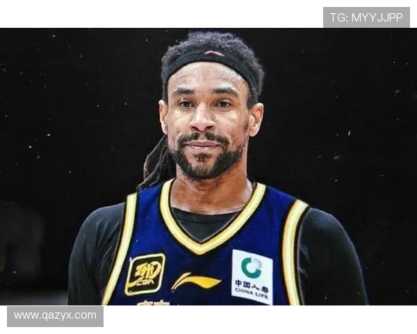 [CBA]萨林杰分球底角 刘晓宇三分出手稳稳命中.